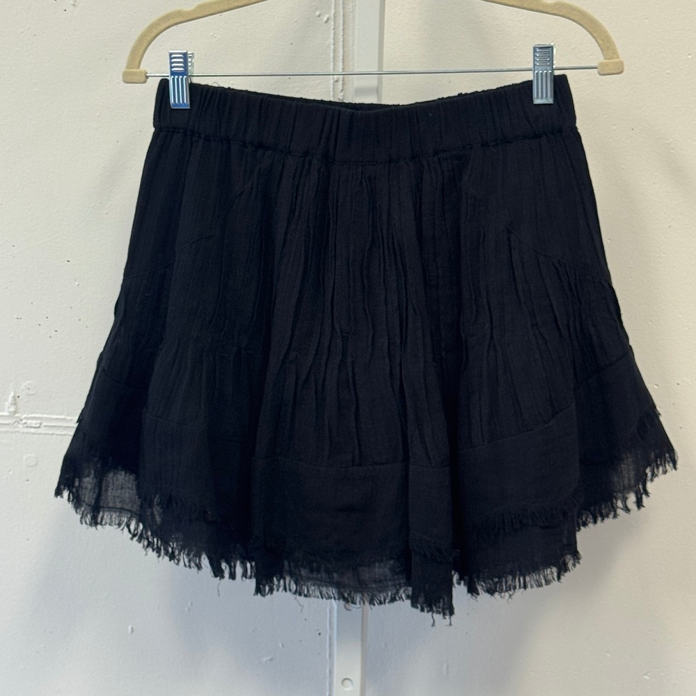 Elan Black Cotton Pintuck Mini Skirt Frayed Fringe Hem Boho Elastic Waist M